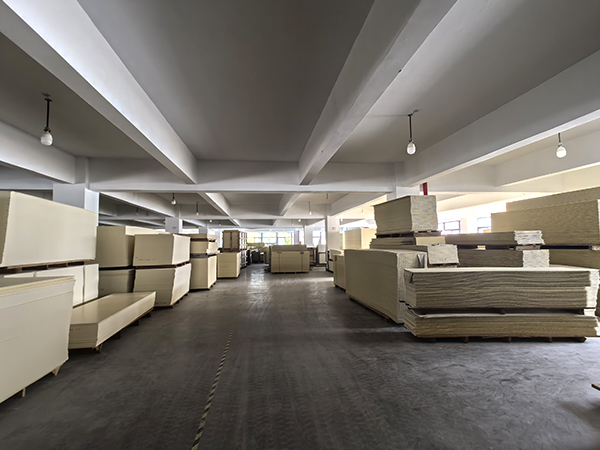 Zhejiang QianDuoMu Intelligent Decoration Co., Ltd.